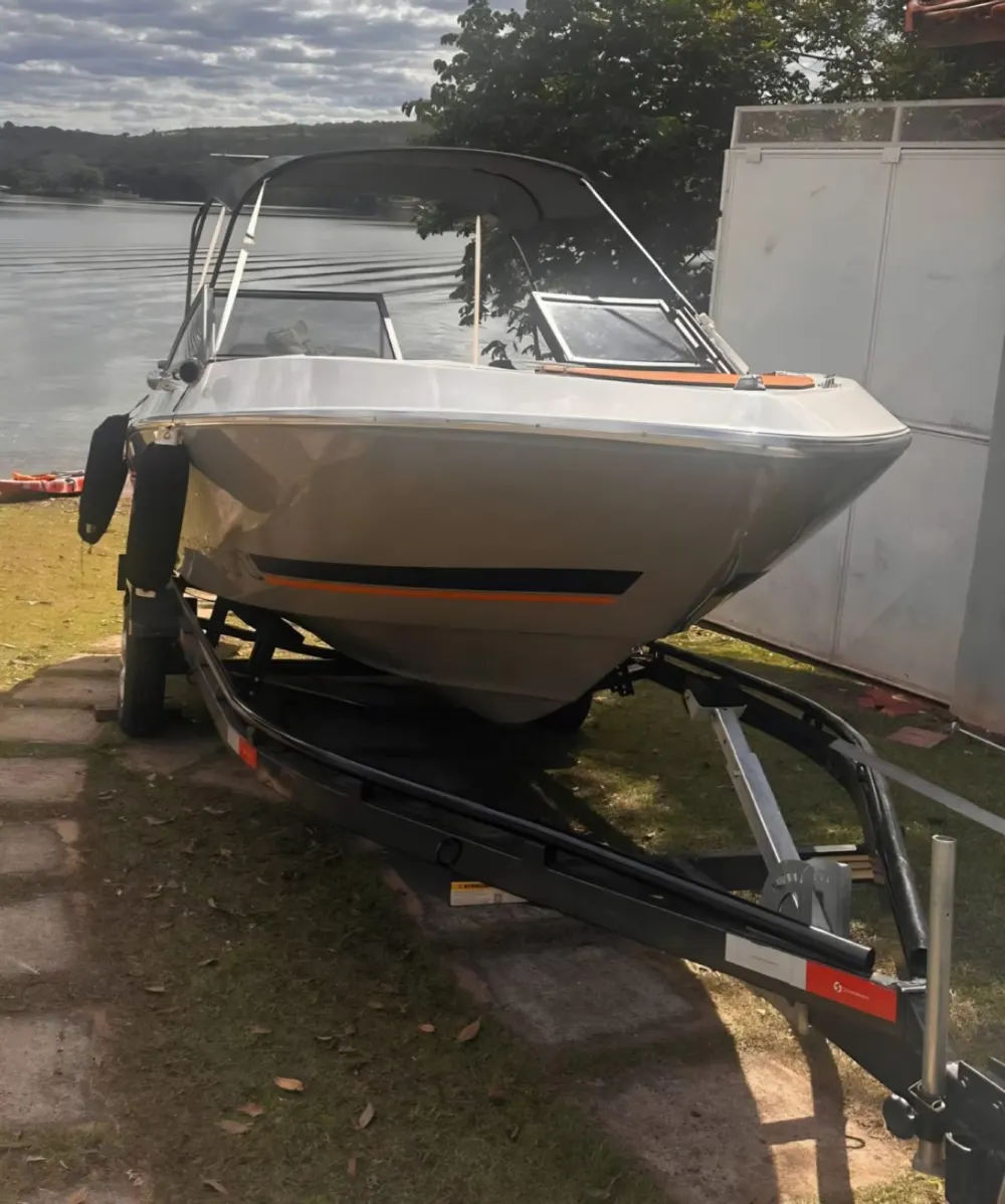 🚤 VENTURA 195 NEW COMFORT 2025 — APENAS 12H DE USO! — foto 12