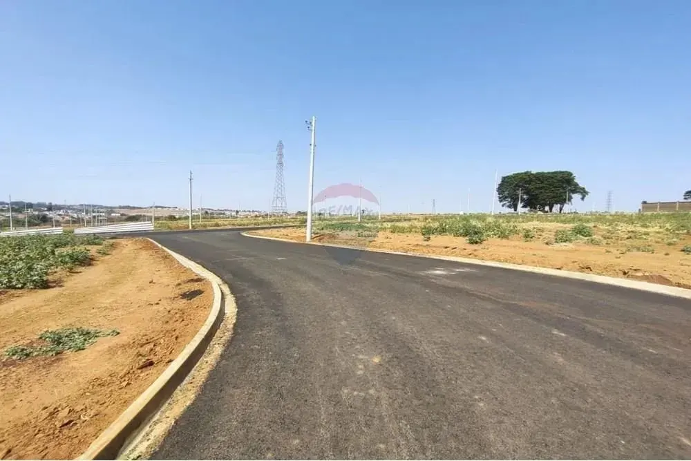 Terreno - Pouso Alegre - Q25 L9 Nas Costas da Avenida 230m² — foto 2